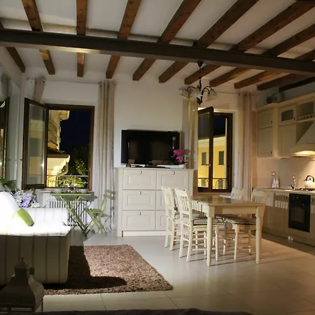 Desenzanoloft La Mia Favorita Apartament